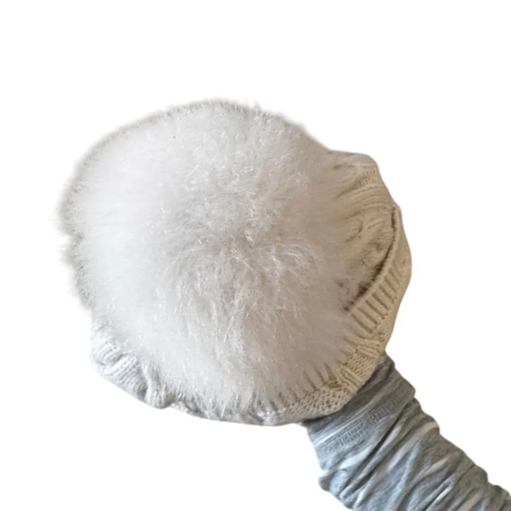 NEW Amicale‎ New York 100% Cashmere Ivory Cable Knit Pom Pom Beanie Winter Hat